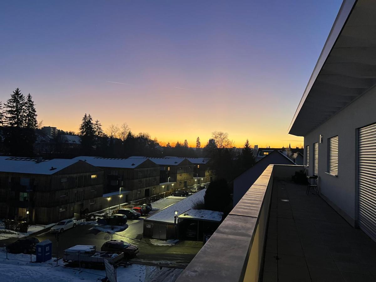 Unique Zentrale Moderne 2 Zimmer Wohnung Nahe Dem Park Villingen-Schwenningen Esterno foto