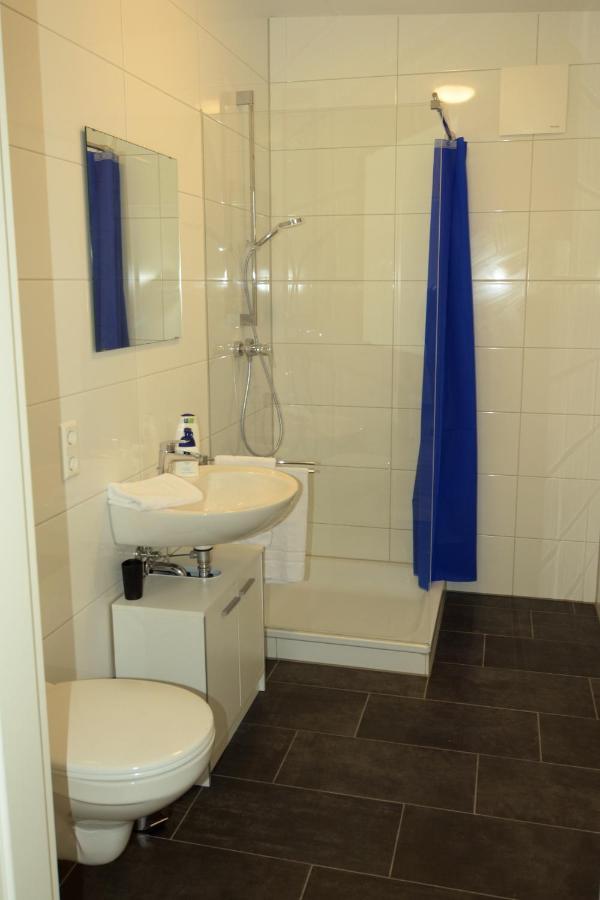 Unique Zentrale Moderne 2 Zimmer Wohnung Nahe Dem Park Villingen-Schwenningen Esterno foto
